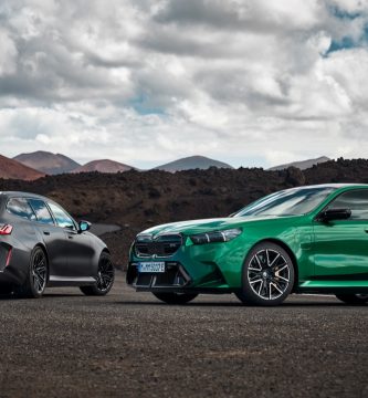 Top 10 Coches Eléctricos e Híbridos de 2025 Potencia, Lujo y Sostenibilidad